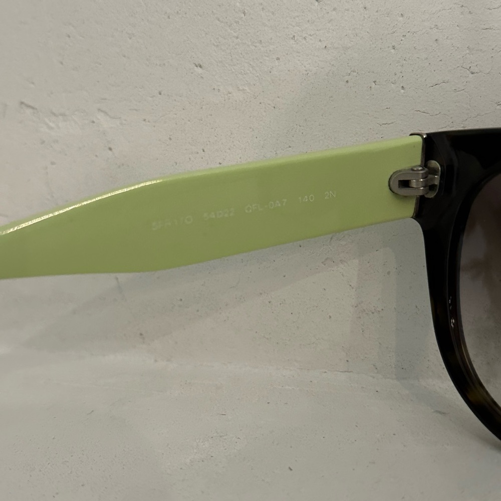 Prada Black and light green sunglasses - Picture 5 of 6